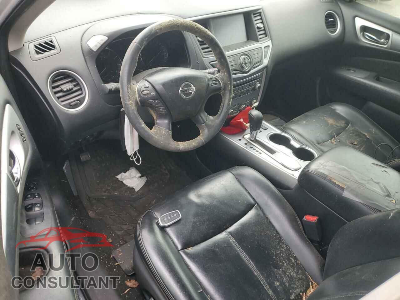 NISSAN PATHFINDER 2017 - 5N1DR2MN3HC650357