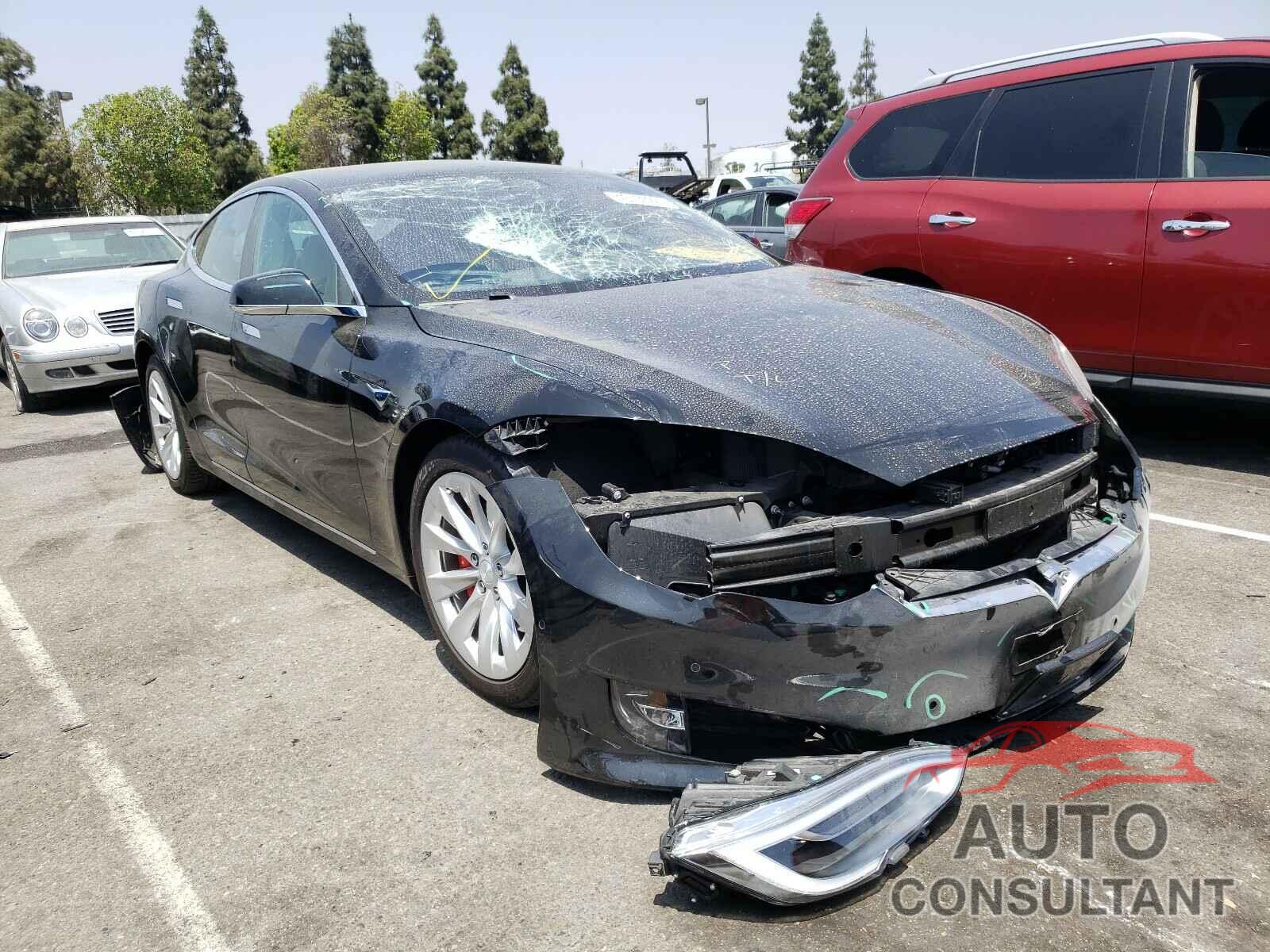 TESLA MODEL S 2018 - 5YJSA1E4XJF275787