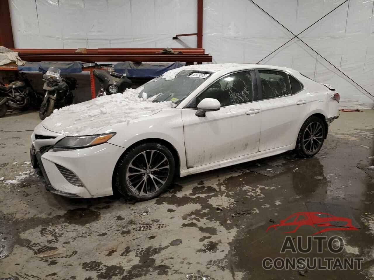 TOYOTA CAMRY 2018 - JTNB11HK9J3027677