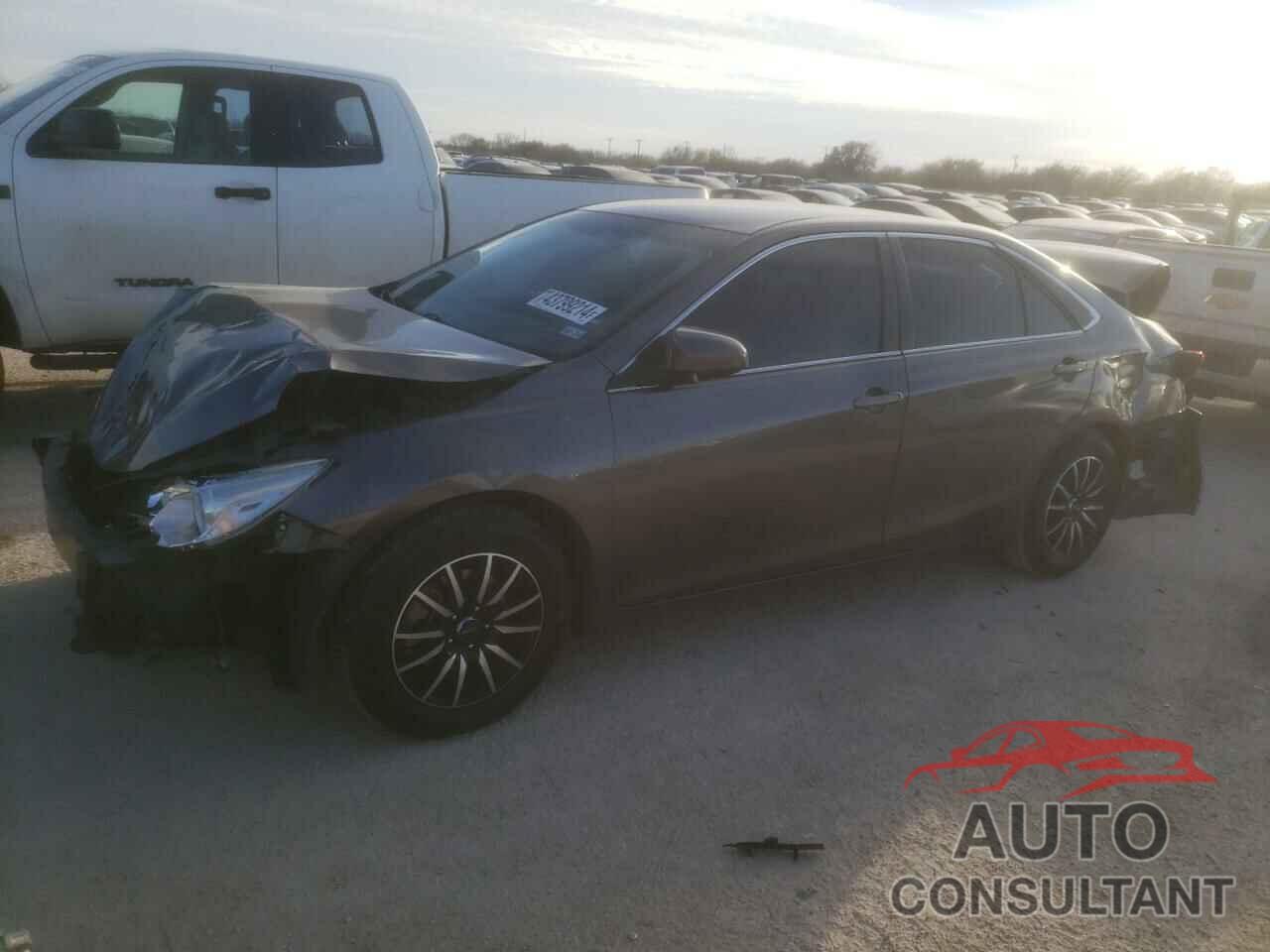 TOYOTA CAMRY 2016 - 4T4BF1FK2GR569328