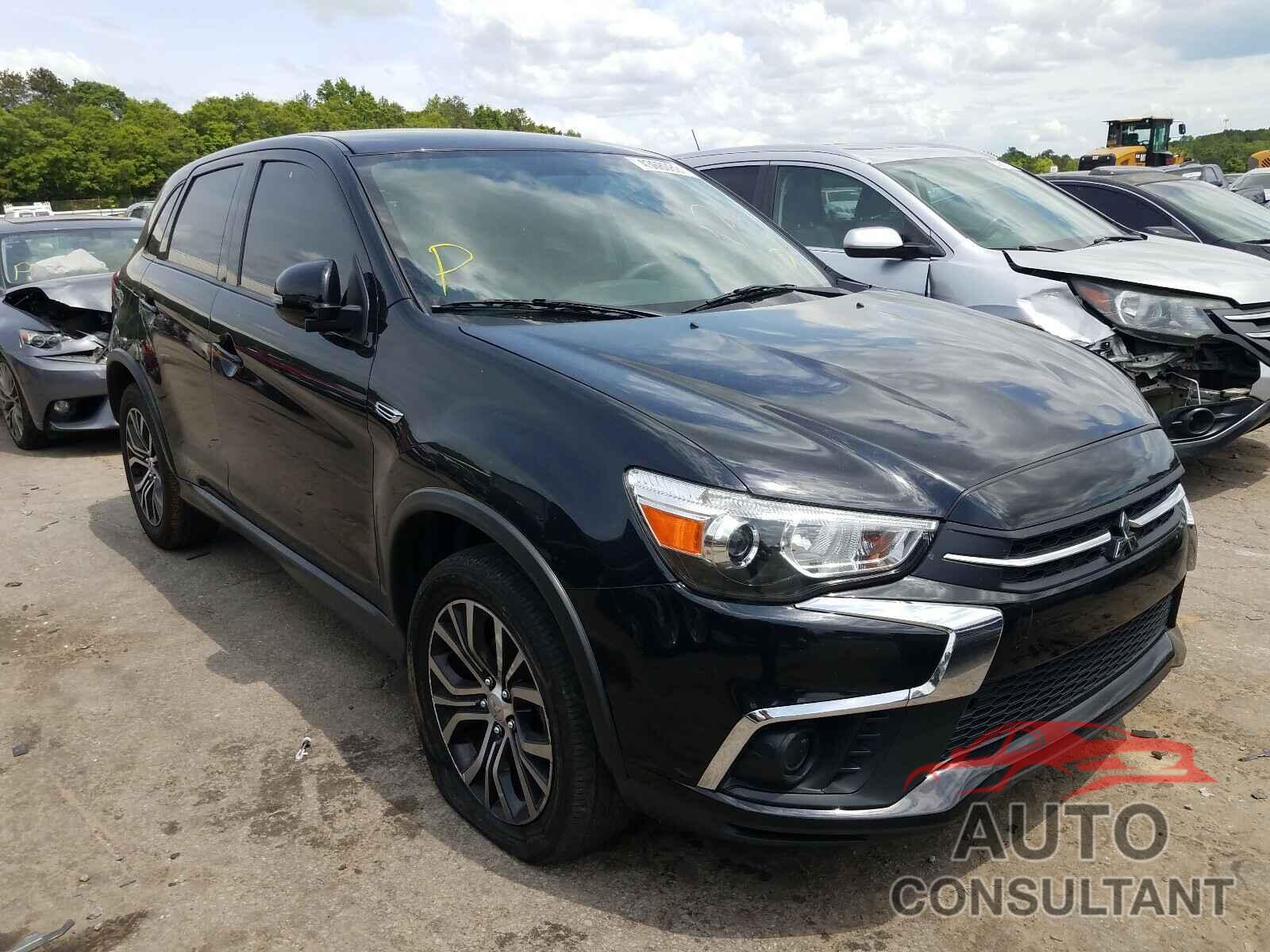 MITSUBISHI OUTLANDER 2018 - JA4AP3AU7JZ008106