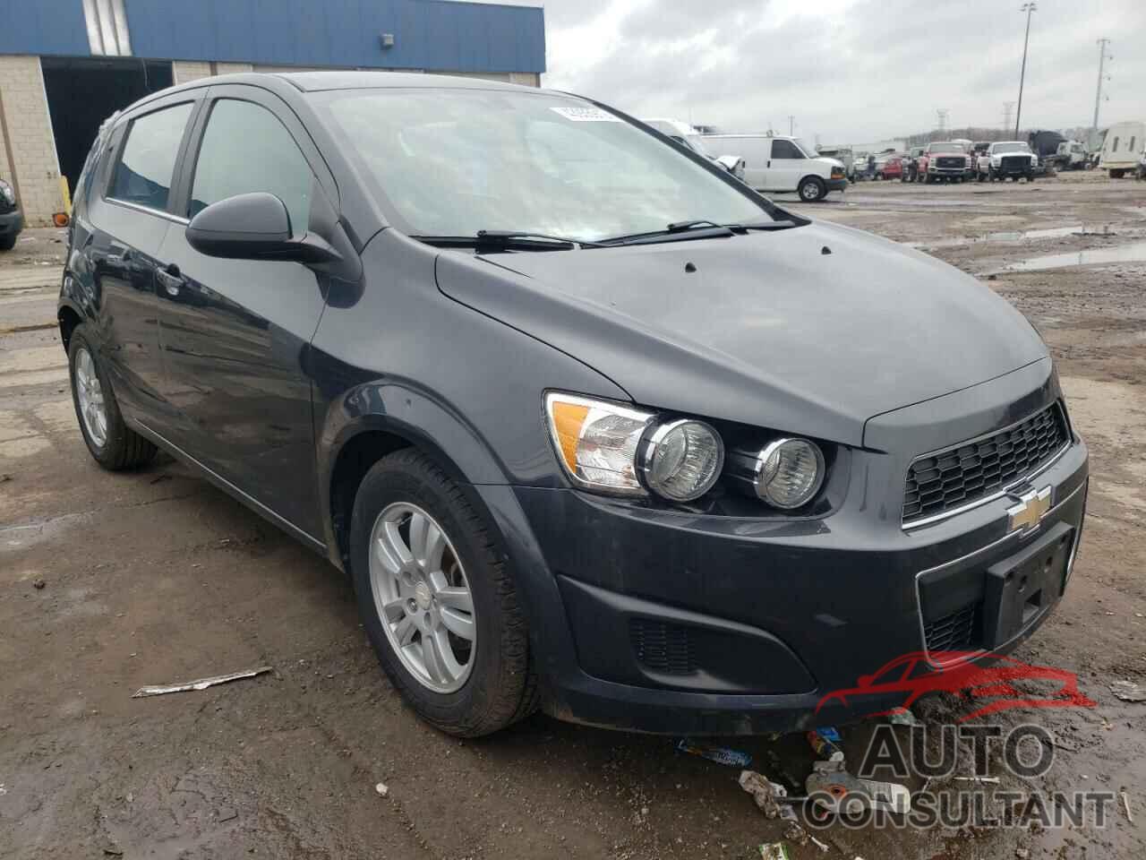 CHEVROLET SONIC 2016 - 1G1JC6SH8G4152685