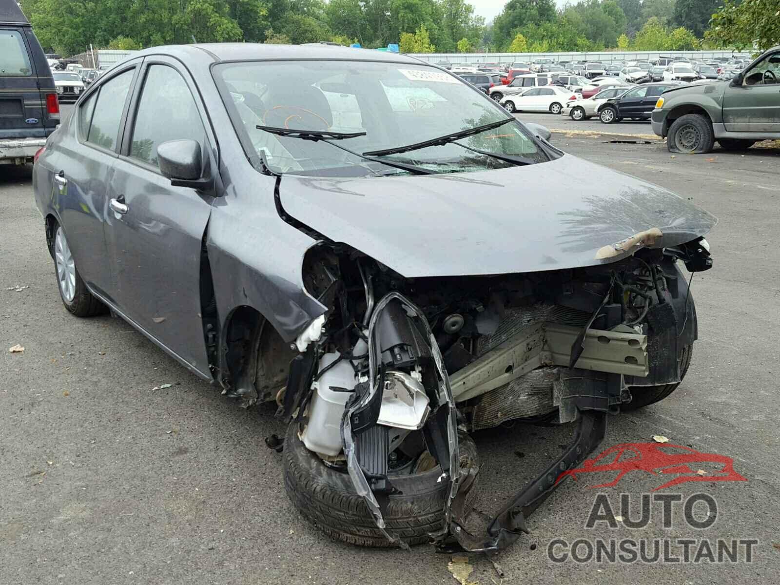 NISSAN VERSA 2018 - 3N1CN7APXJL811783