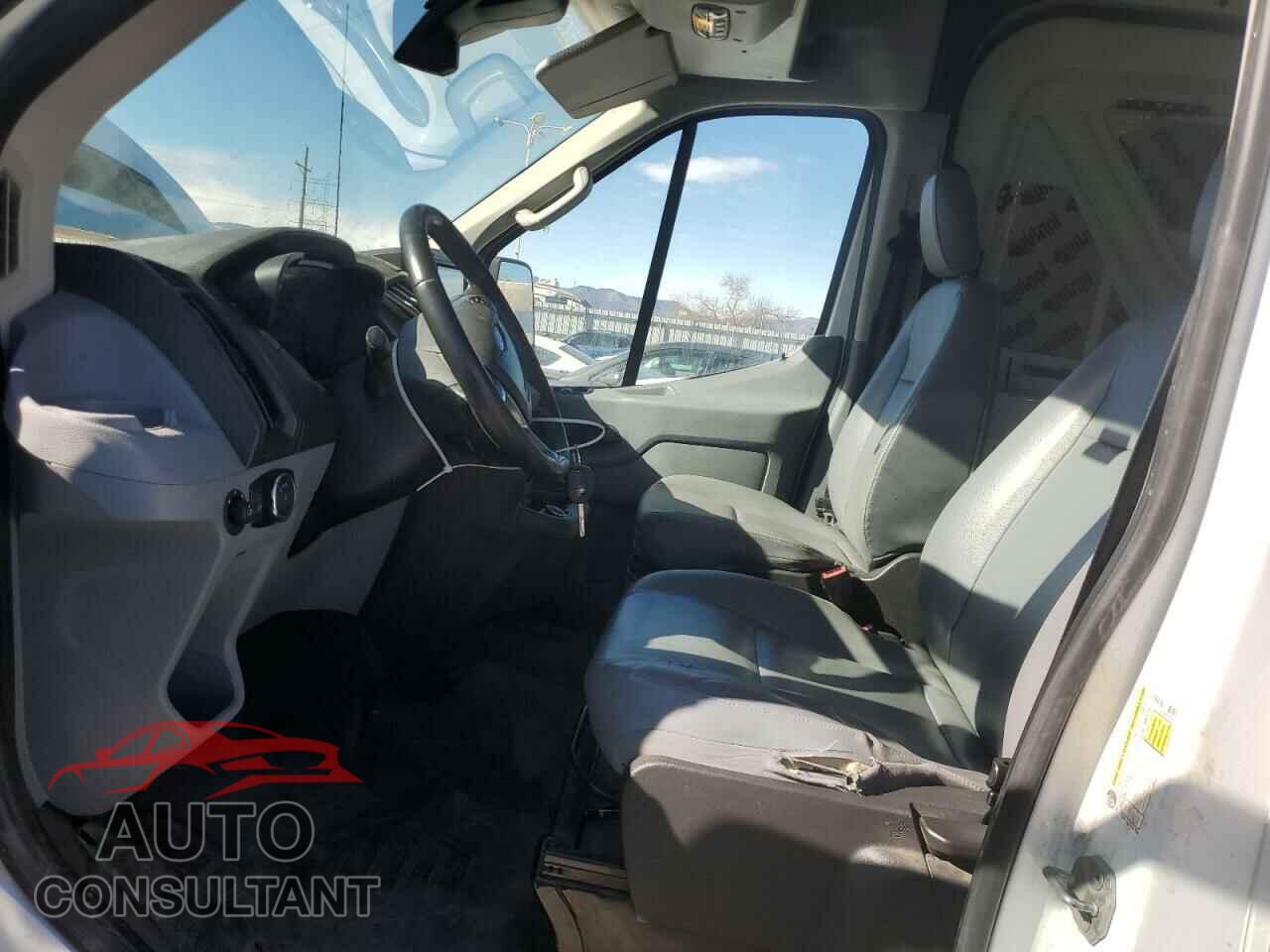 FORD TRANSIT 2017 - 1FTYR2CM2HKB46662