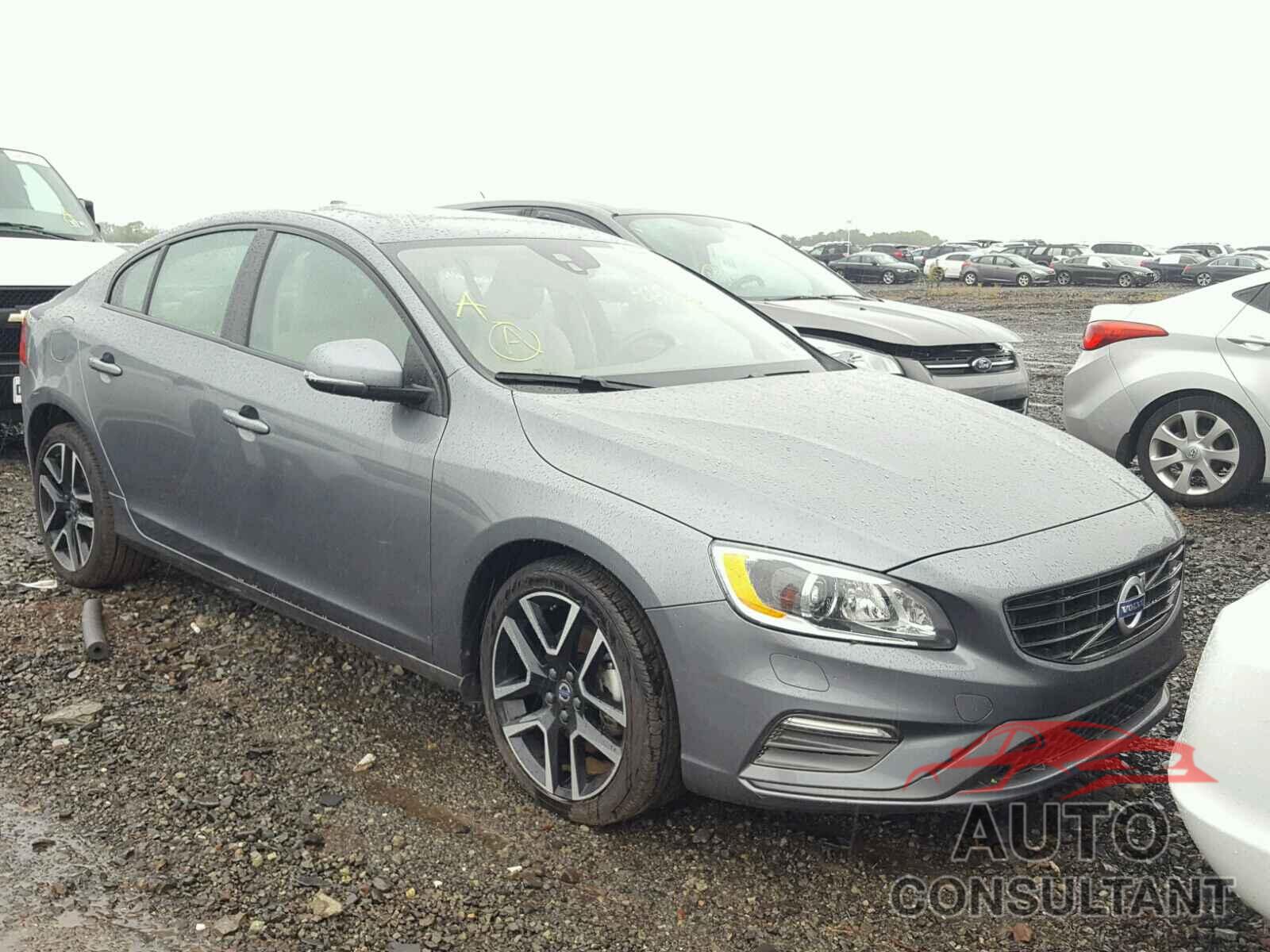 VOLVO S60 2018 - YV126MFL1J2453463