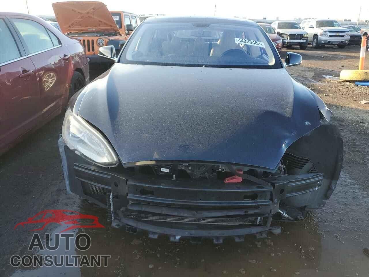 TESLA MODEL S 2014 - 5YJSA1H16EFP44865