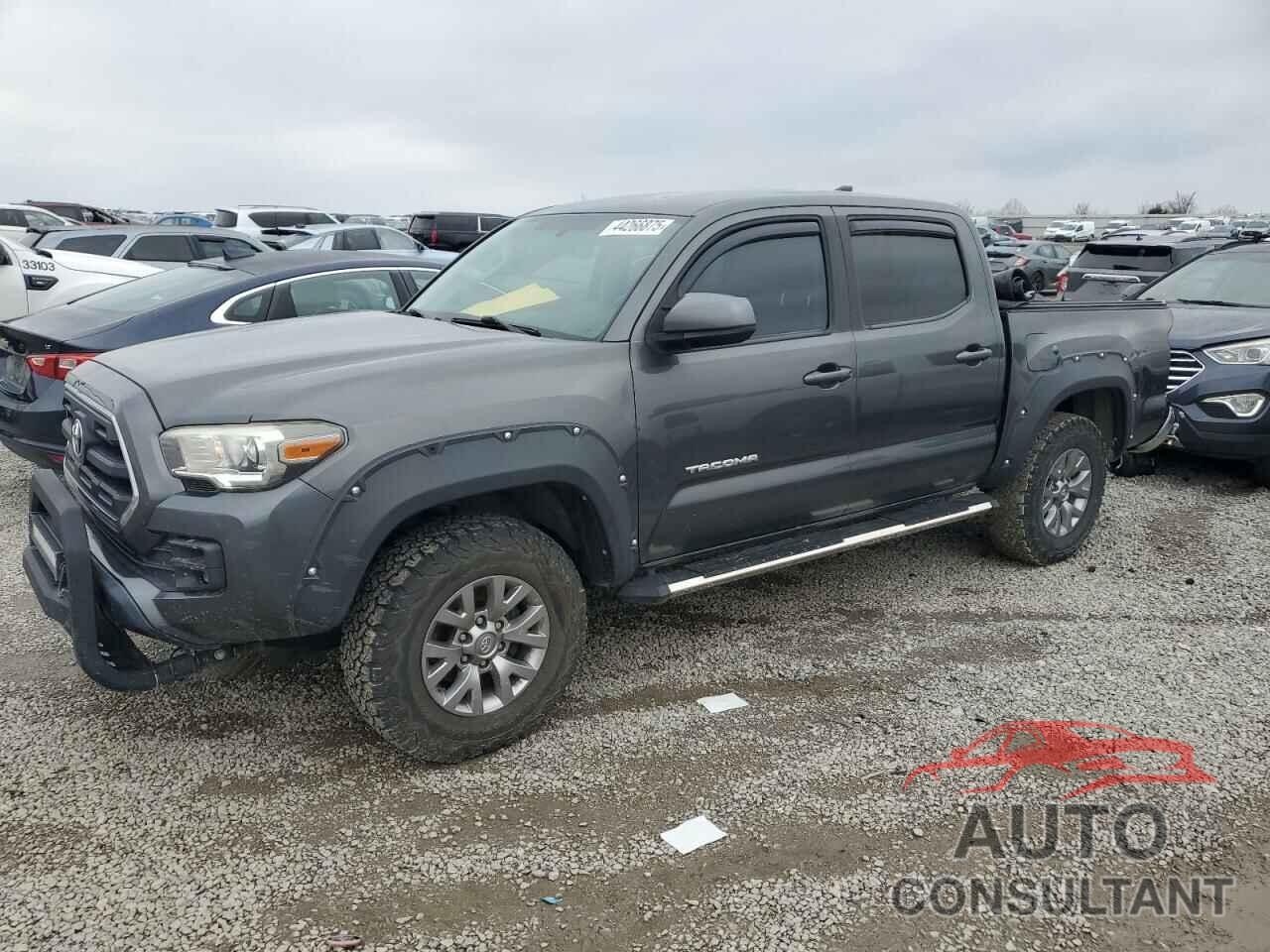 TOYOTA TACOMA 2017 - 3TMAZ5CN1HM043981