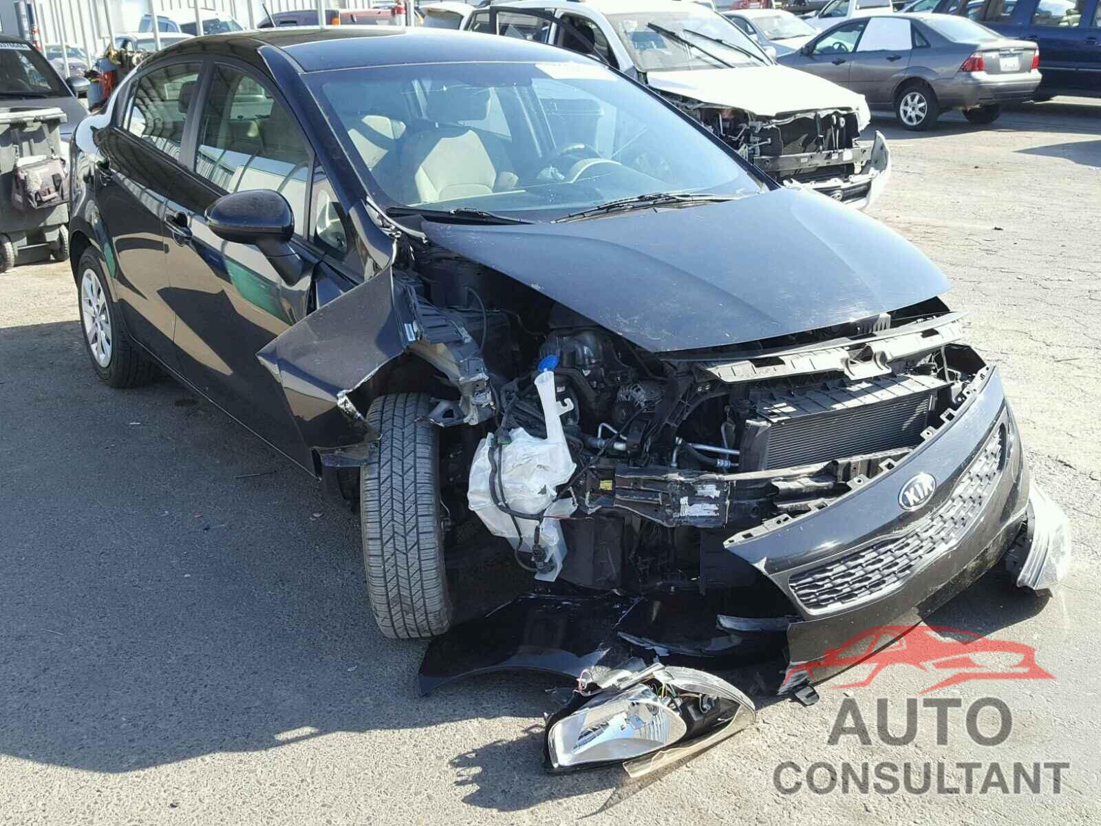 KIA RIO 2015 - KNADM4A37F6504134