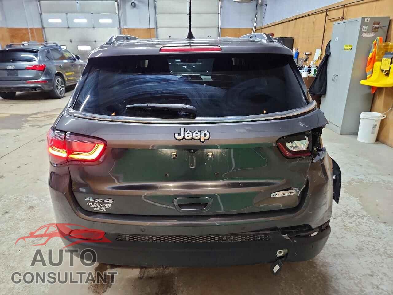 JEEP COMPASS 2022 - 3C4NJDFB8NT141363