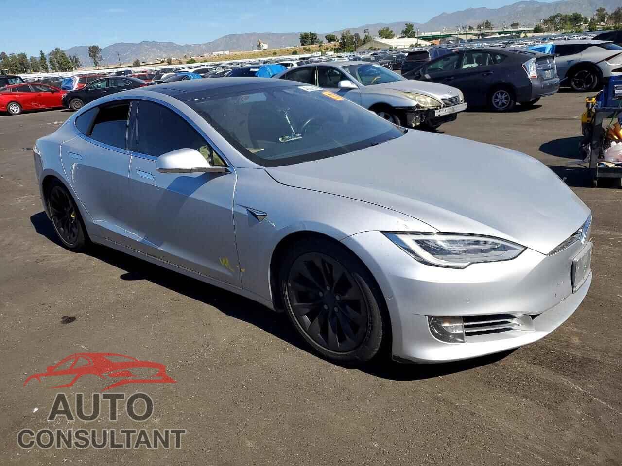 TESLA MODEL S 2018 - 5YJSA1E27JF281335