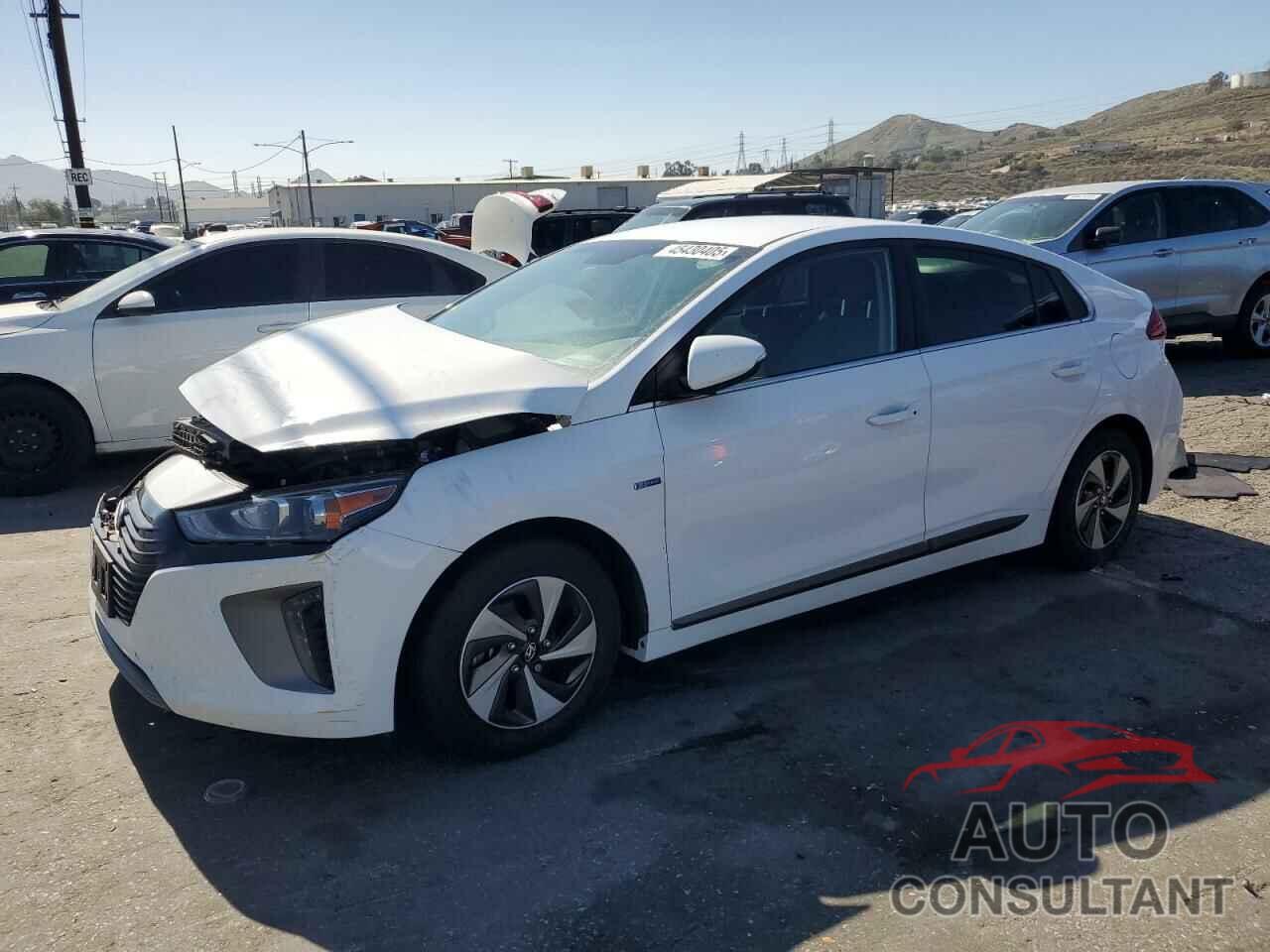 HYUNDAI IONIQ 2017 - KMHC75LC2HU040298