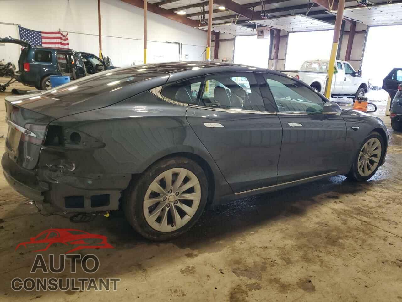 TESLA MODEL S 2017 - 5YJSA1E24HF203136