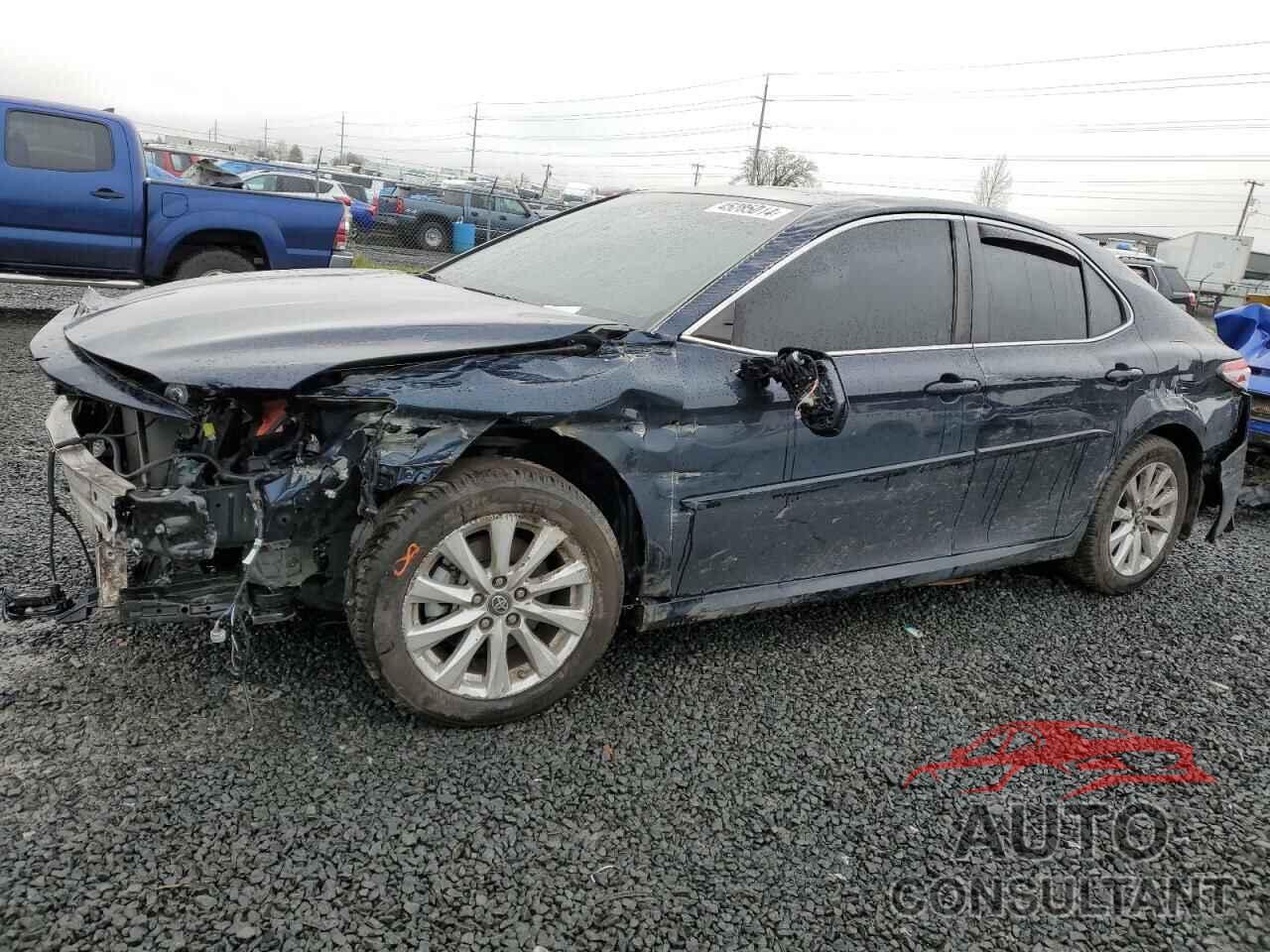 TOYOTA CAMRY 2018 - 4T1B11HK0JU632830