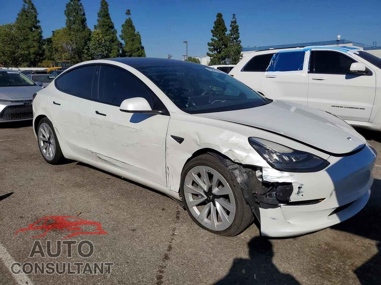 TESLA MODEL 3 2022 - 5YJ3E1EA2NF245896