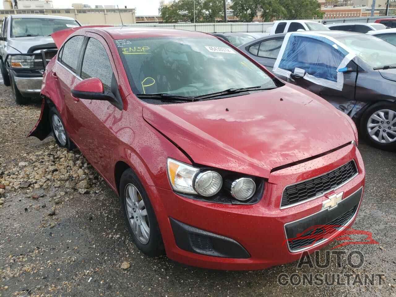 CHEVROLET SONIC 2016 - 1G1JC5SB5G4146087