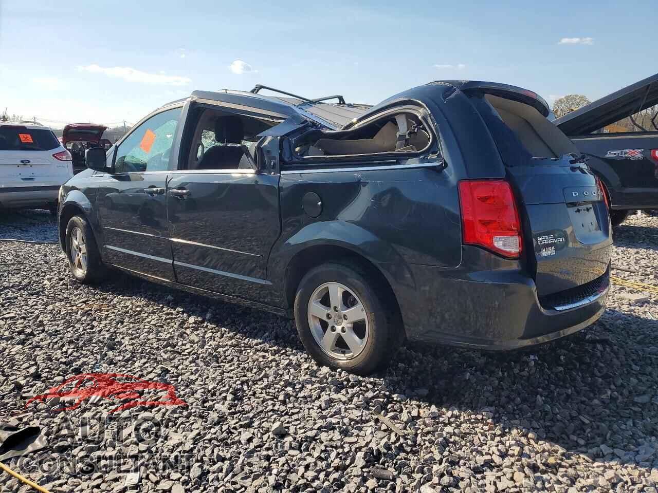 DODGE CARAVAN 2011 - 2D4RN5DG7BR748558