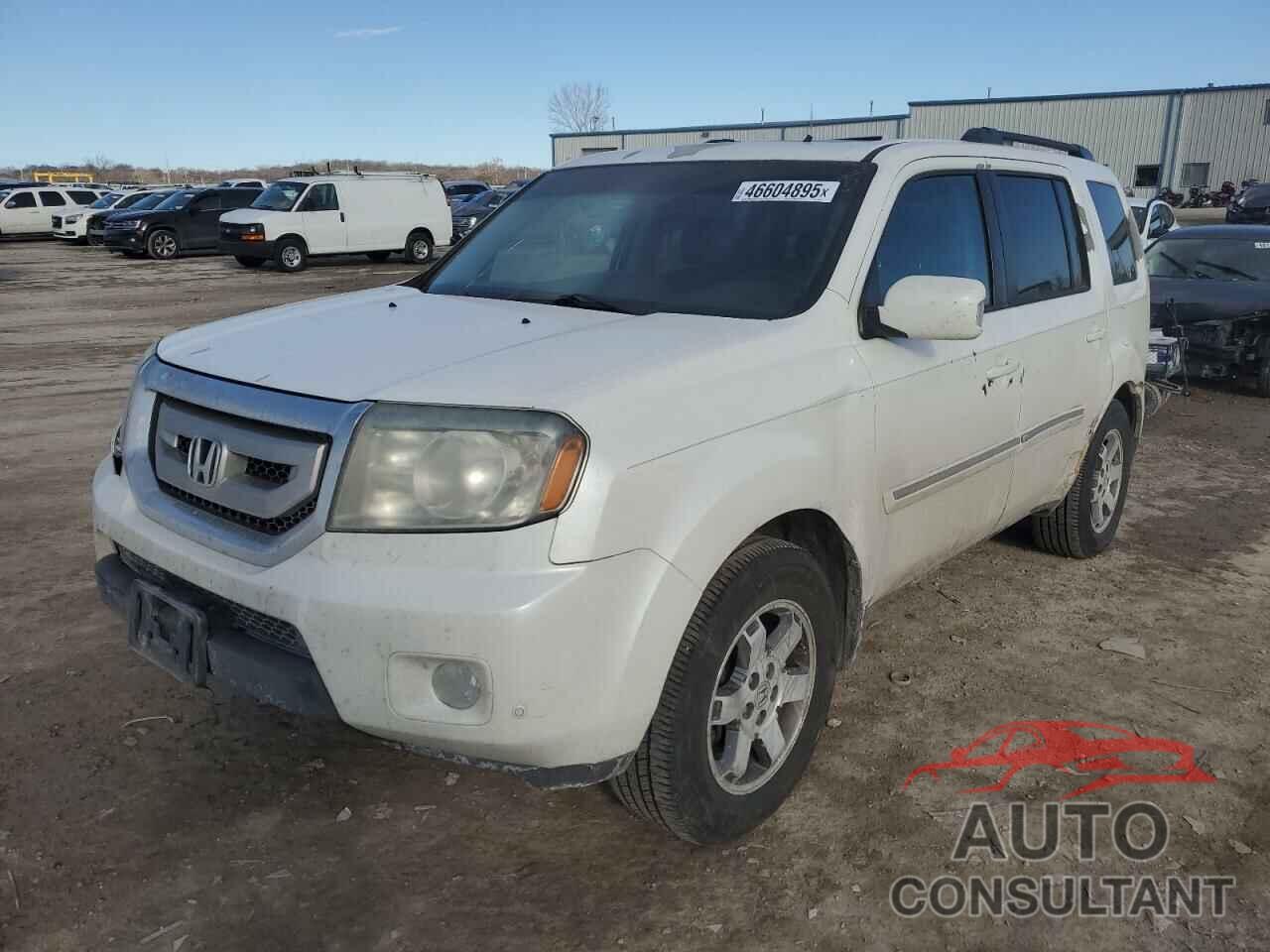HONDA PILOT 2011 - 5FNYF3H90BB039570