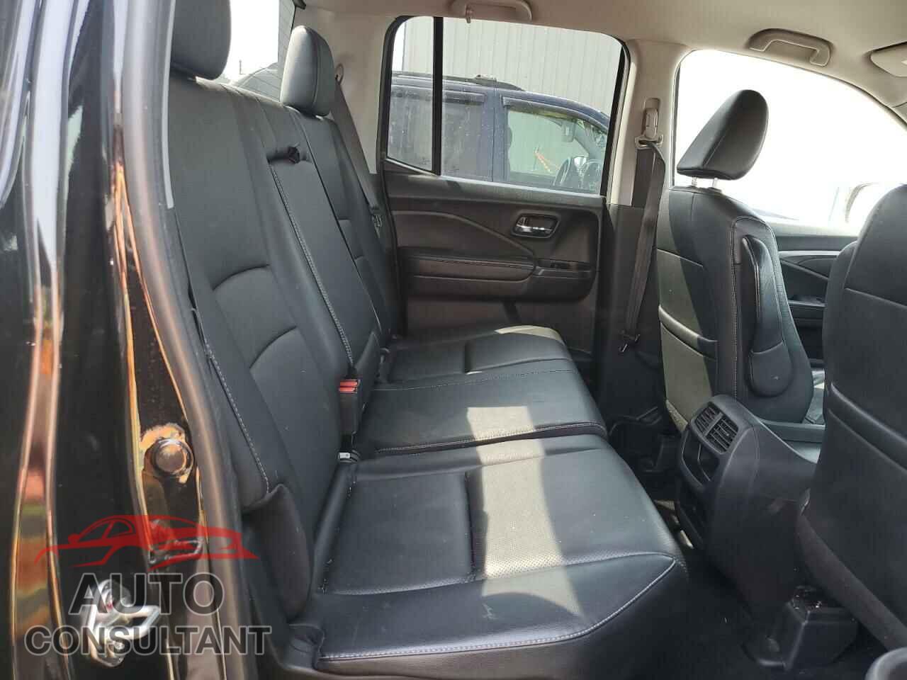 HONDA RIDGELINE 2017 - 5FPYK2F59HB009117