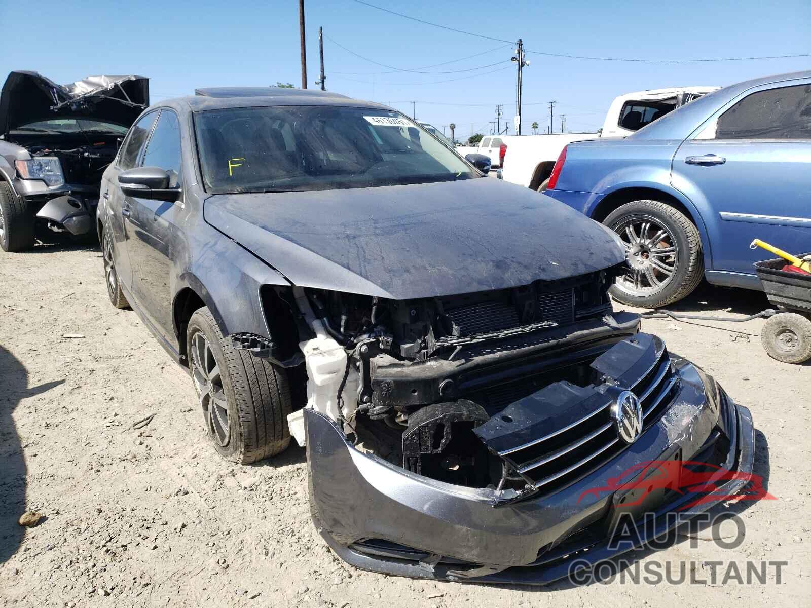 VOLKSWAGEN JETTA 2017 - 3VWDB7AJ7HM313807