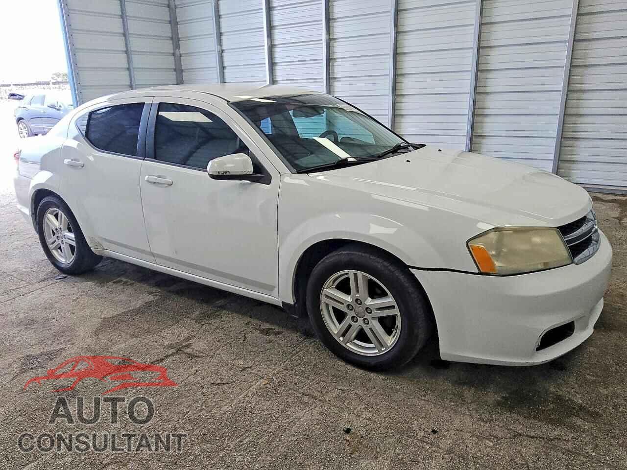 DODGE AVENGER 2013 - 1C3CDZCB9DN581482