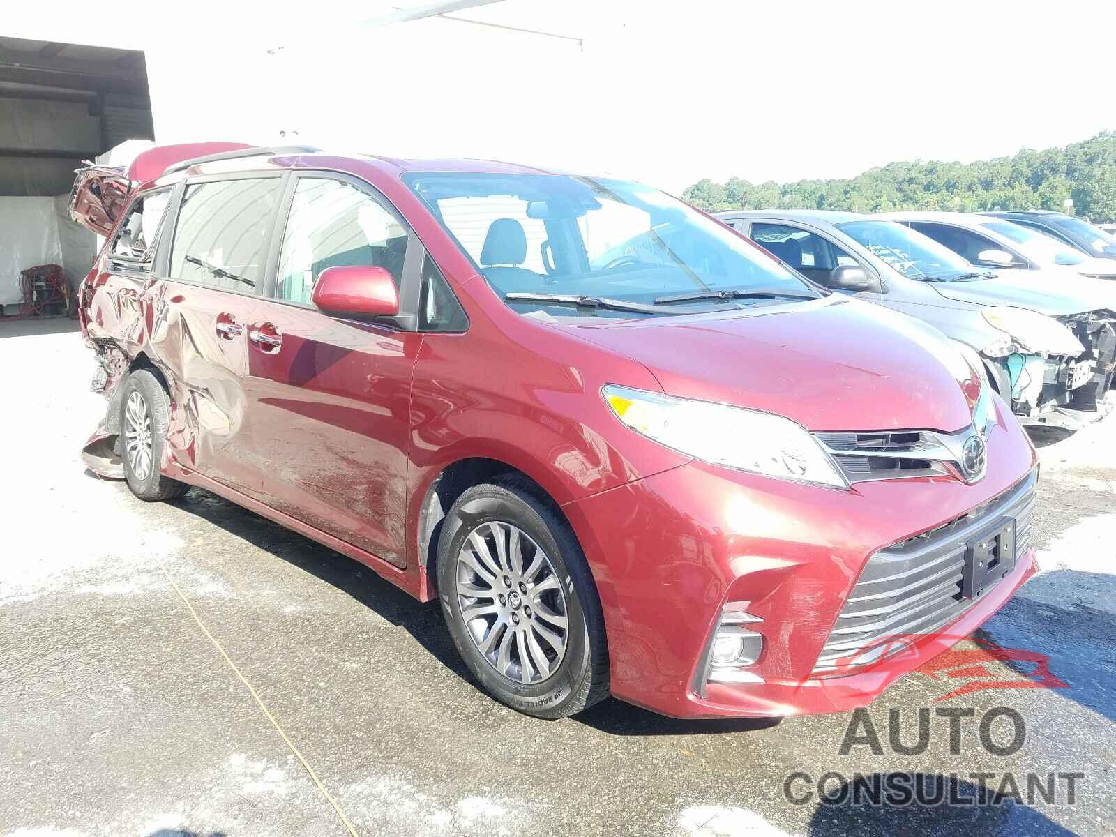 TOYOTA SIENNA 2019 - 5TDYZ3DC7KS014489