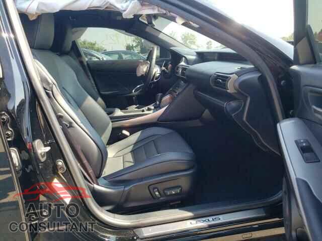 LEXUS IS 2018 - JTHBA1D23J5071946
