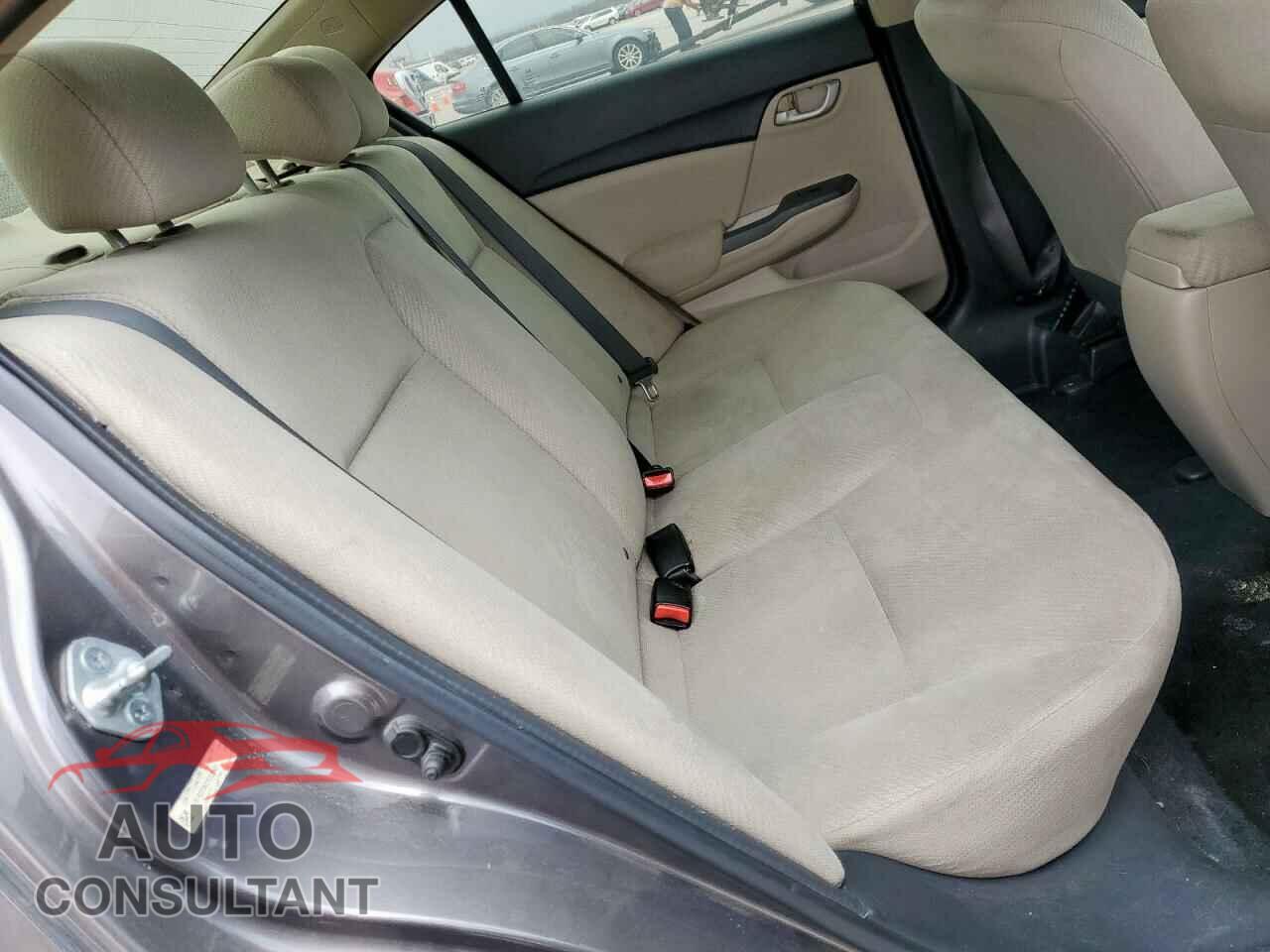 HONDA CIVIC 2013 - 19XFB2F50DE228631