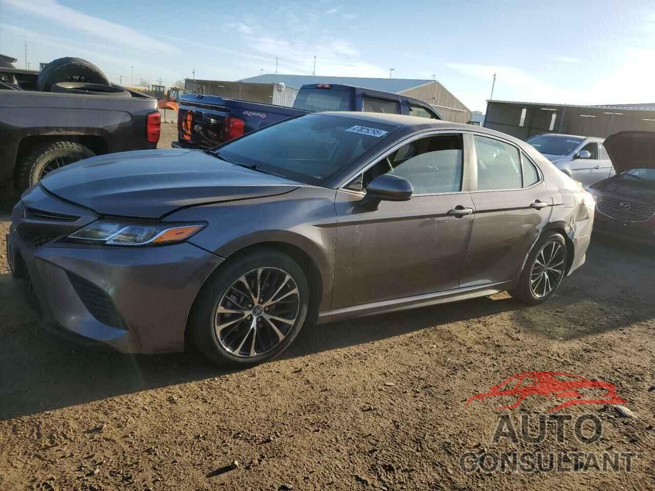 TOYOTA CAMRY 2018 - 4T1B11HK7JU127643