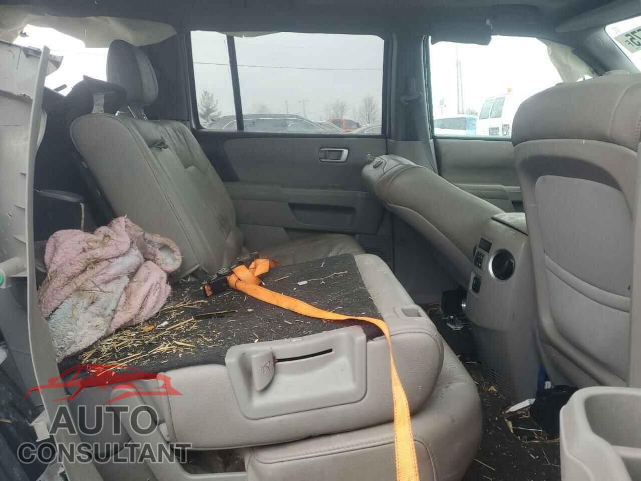 HONDA PILOT 2014 - 5FNYF4H54EB502740