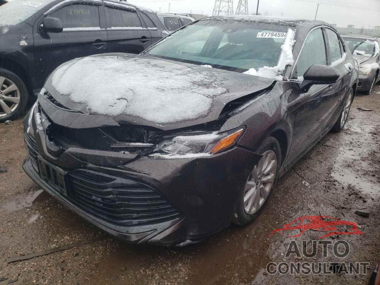 TOYOTA CAMRY 2018 - 4T1B11HK7JU138562