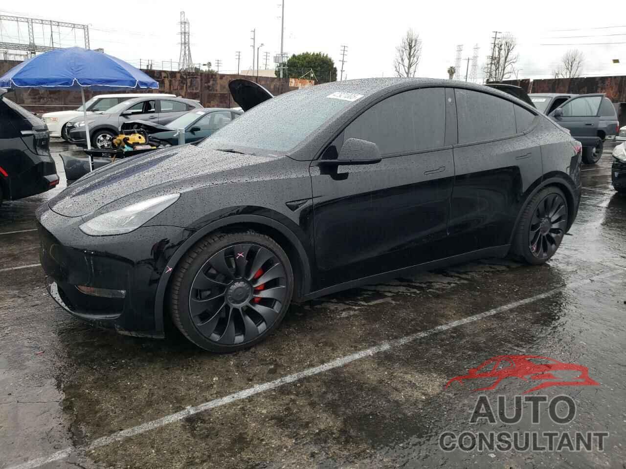 TESLA MODEL Y 2022 - 7SAYGDEF2NF573111