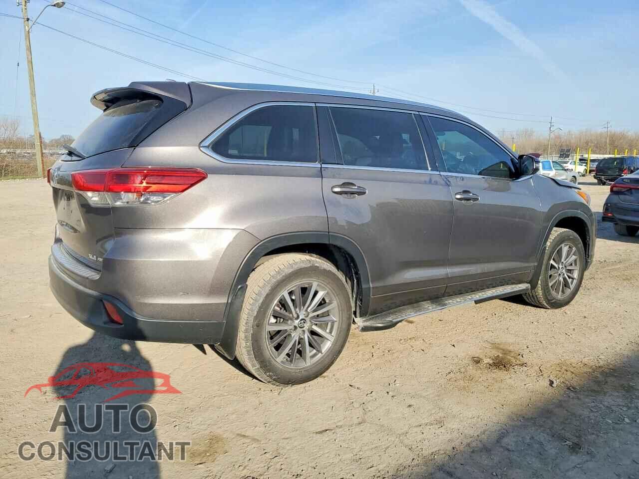 TOYOTA HIGHLANDER 2017 - 5TDJZRFHXHS432146