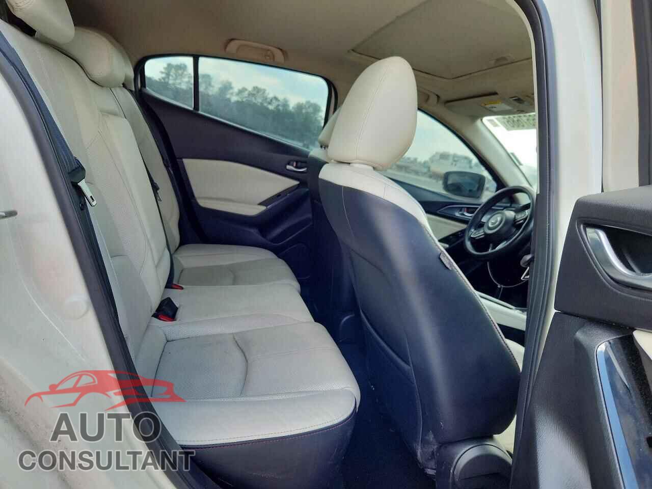 MAZDA 3 2017 - 3MZBN1M32HM133627