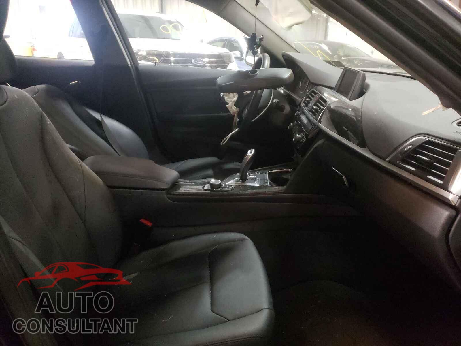 BMW 3 SERIES 2016 - WBA8E5G54GNU19871