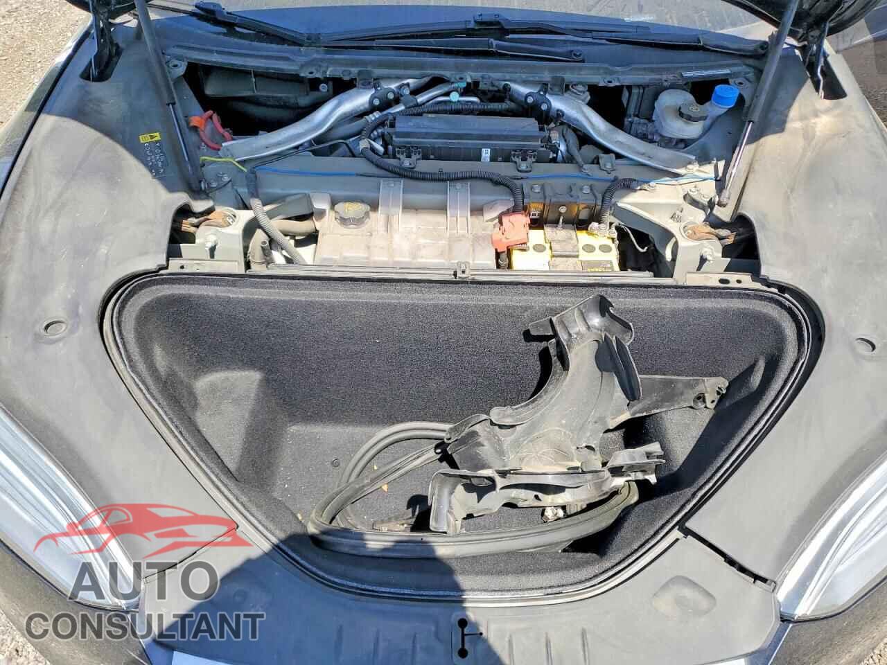 TESLA MODEL S 2017 - 5YJSA1E25HF219359