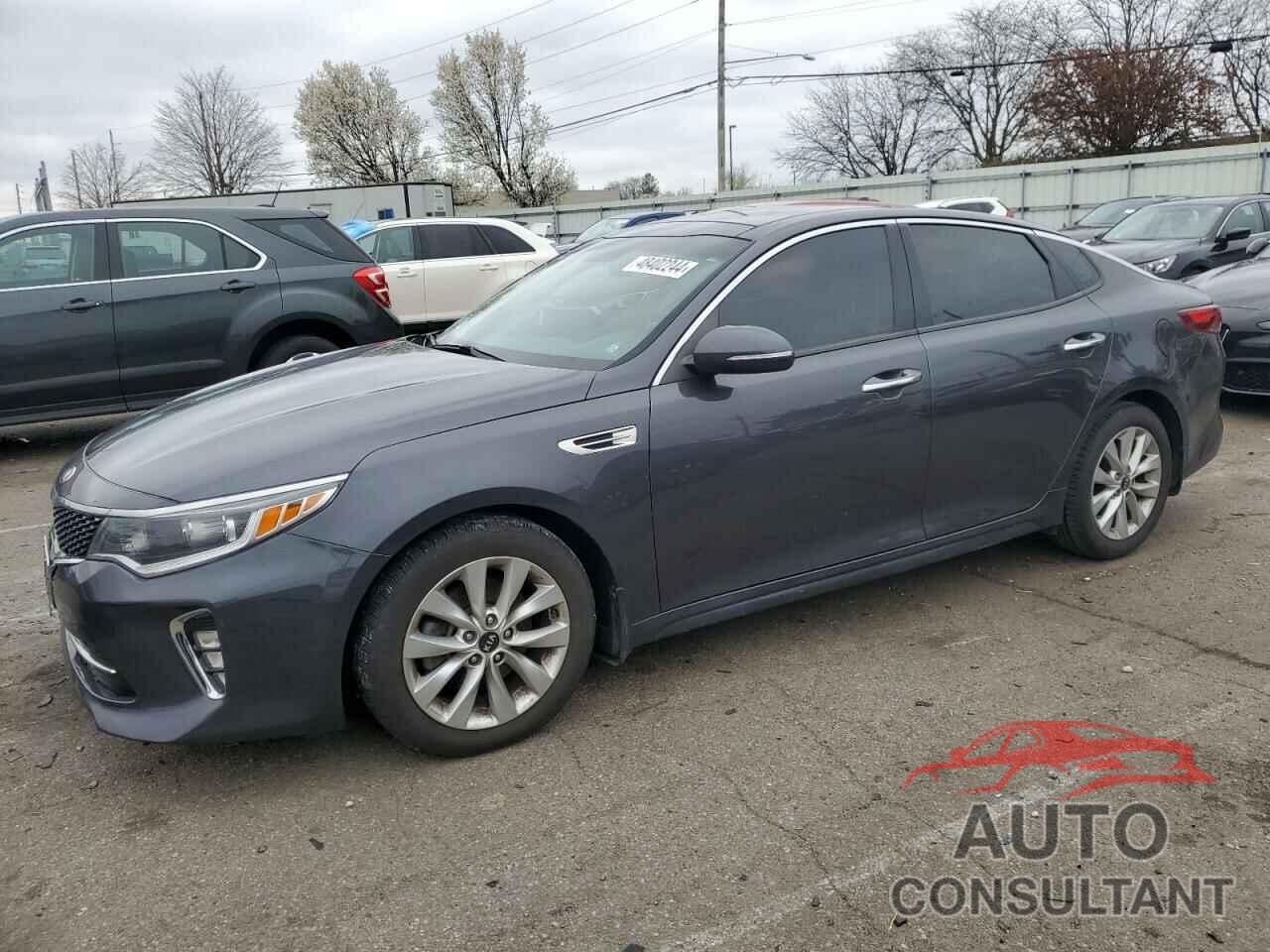 KIA OPTIMA 2018 - 5XXGT4L39JG243485