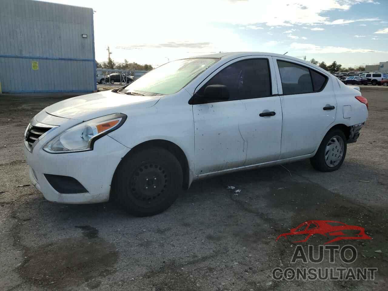 NISSAN VERSA 2015 - 3N1CN7AP1FL826177