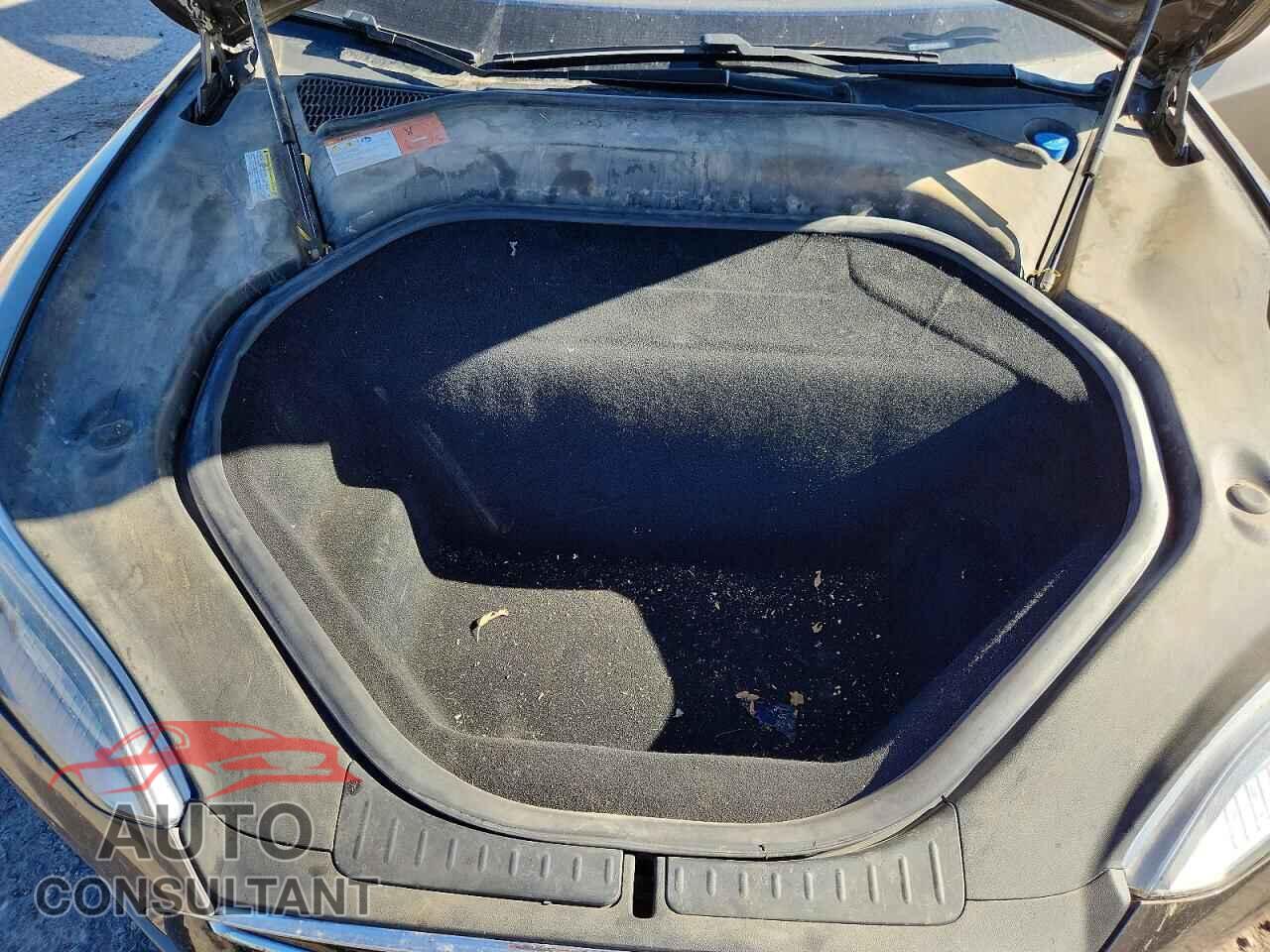 TESLA MODEL S 2015 - 5YJSA1E21FF114119