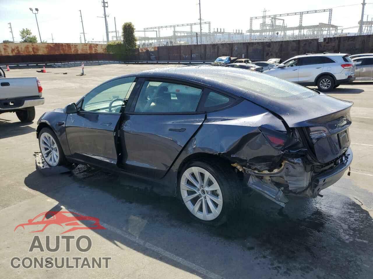 TESLA MODEL 3 2022 - 5YJ3E1EA8NF290888