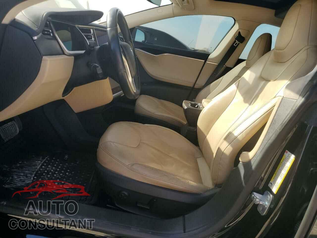 TESLA MODEL S 2013 - 5YJSA1CG2DFP05023