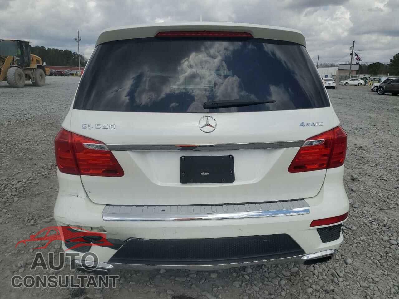 MERCEDES-BENZ GL-CLASS 2015 - 4JGDF7DE5FA590077