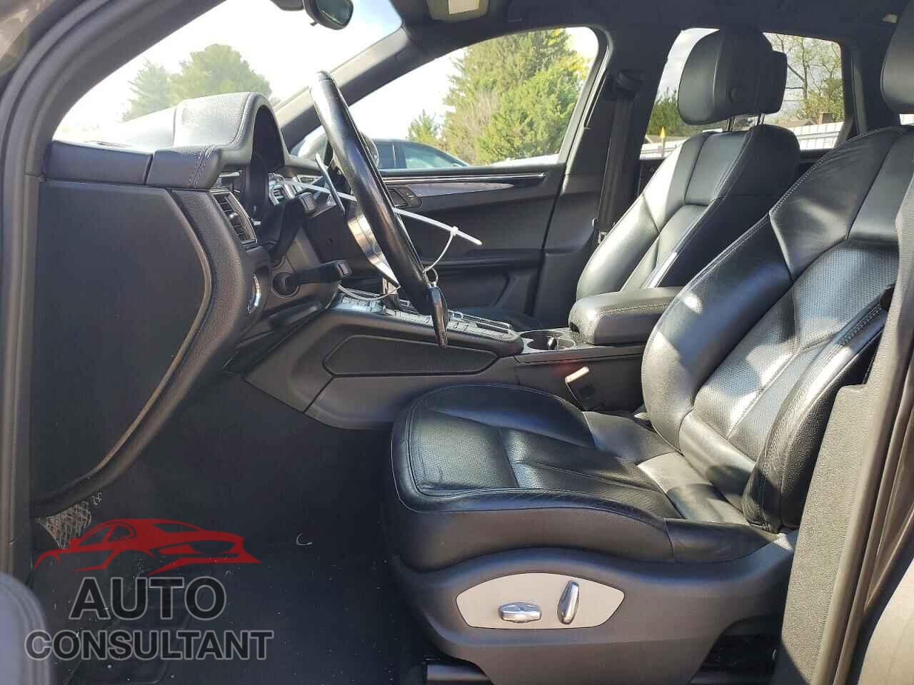PORSCHE MACAN 2015 - WP1AB2A52FLB68166