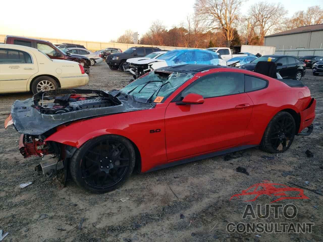 FORD MUSTANG 2020 - 1FA6P8CF6L5127546