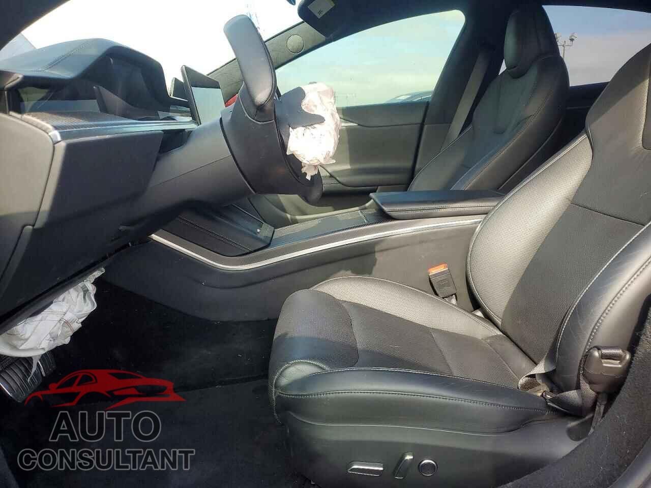 TESLA MODEL S 2021 - 5YJSA1E61MF443838