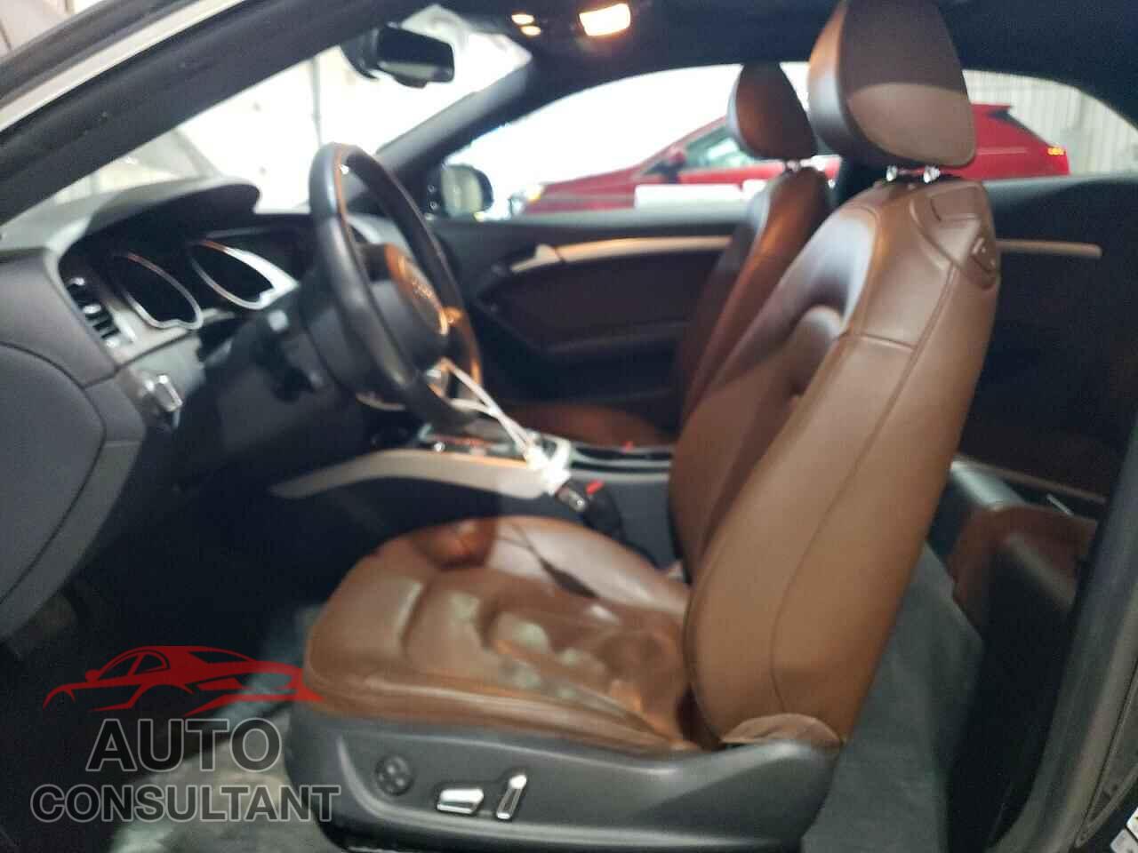 AUDI A5 2014 - WAULFAFR6EA017942