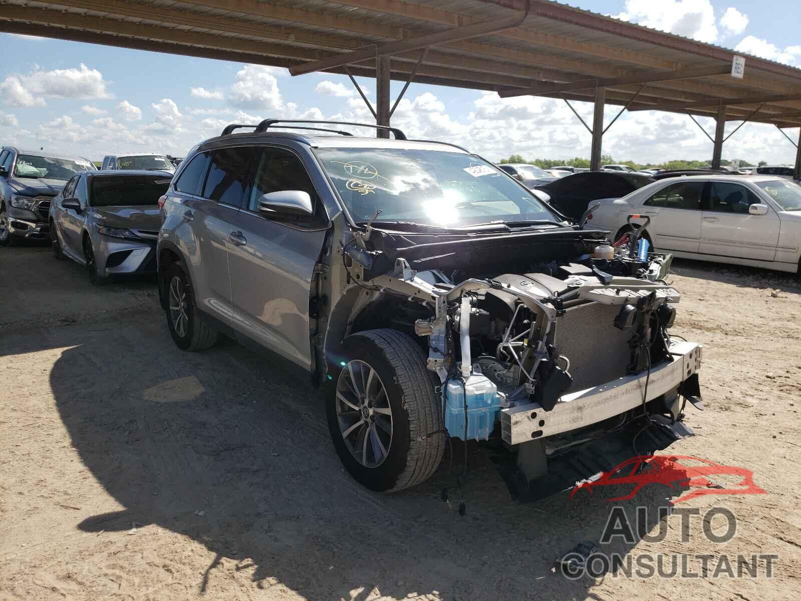 TOYOTA HIGHLANDER 2019 - 5TDJZRFHXKS566629