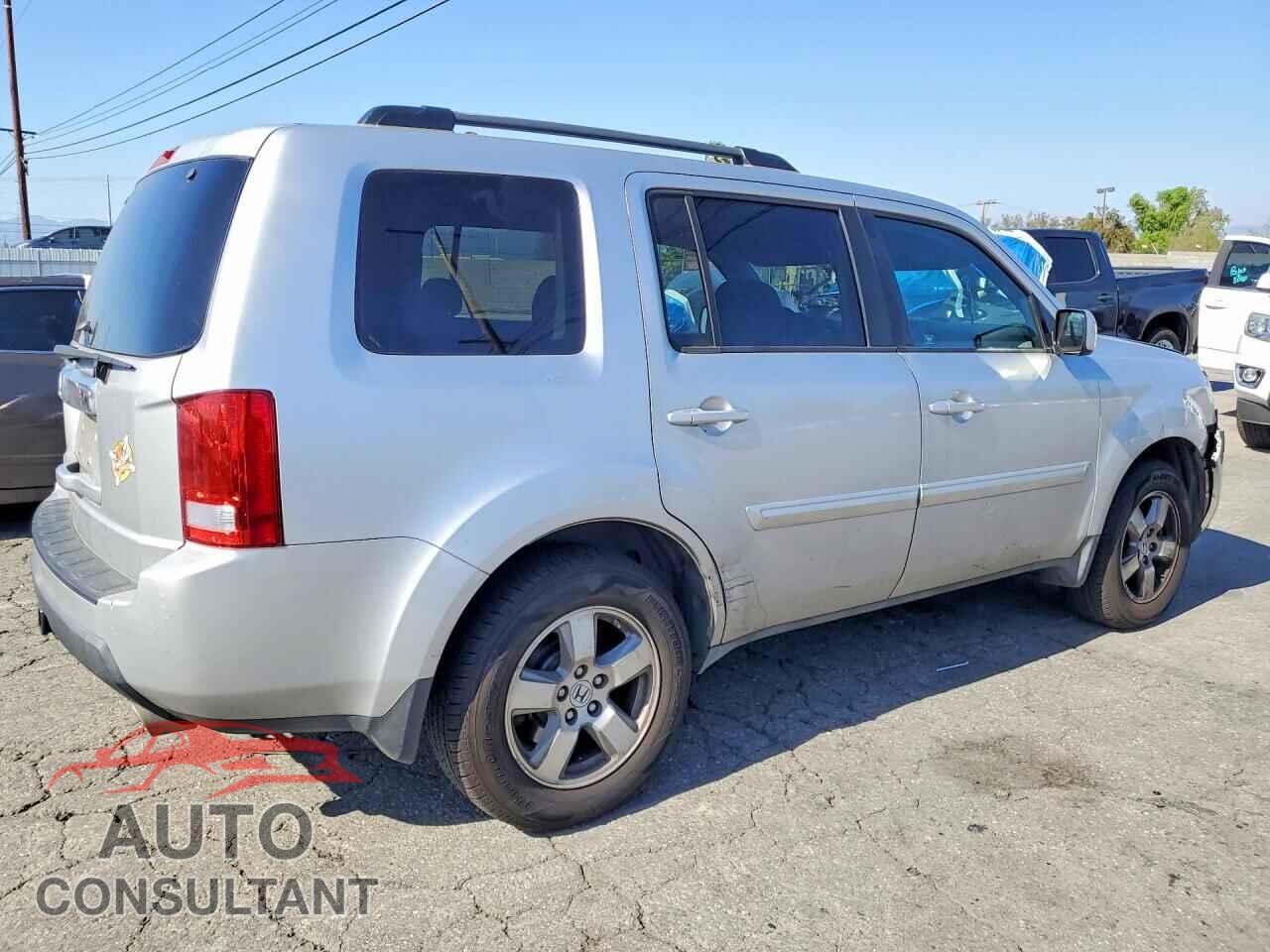 HONDA PILOT 2011 - 5FNYF3H42BB003562