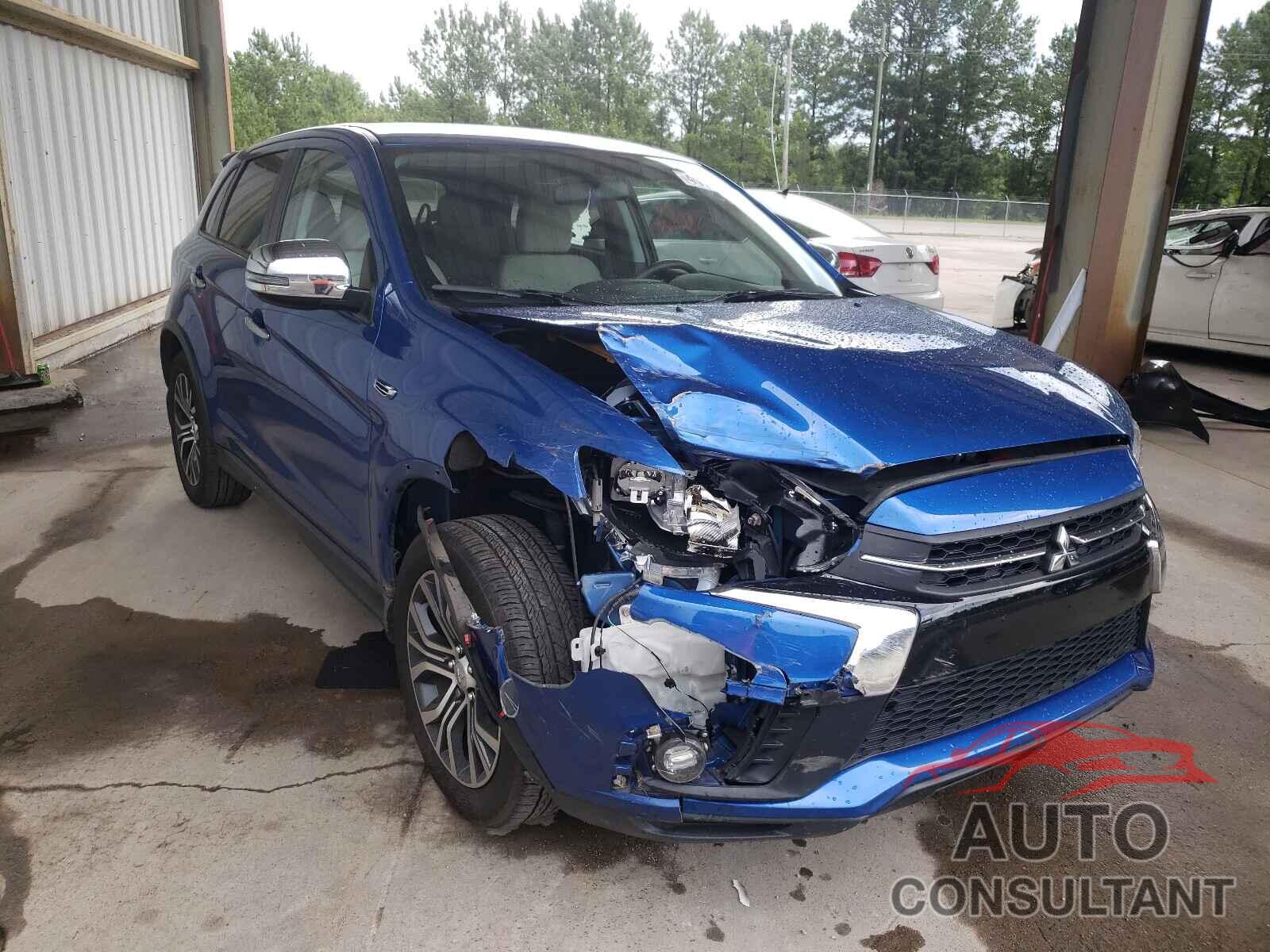MITSUBISHI OUTLANDER 2018 - JA4AP3AU8JZ028753