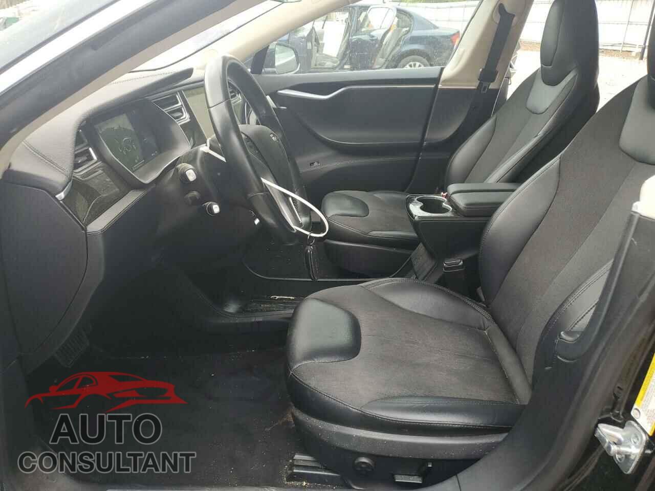 TESLA MODEL S 2015 - 5YJSA1E20FF101913