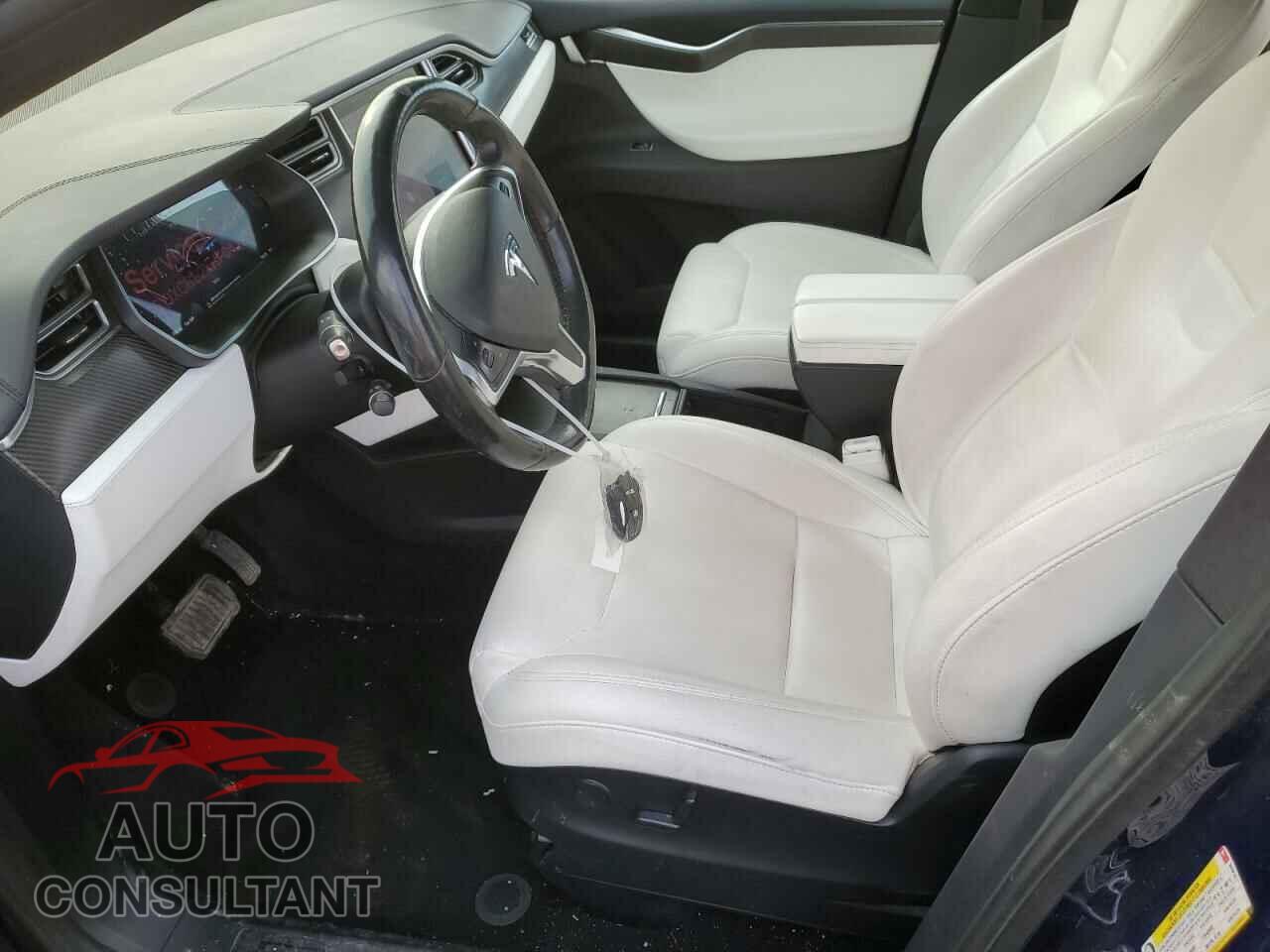 TESLA MODEL X 2017 - 5YJXCBE2XHF043219